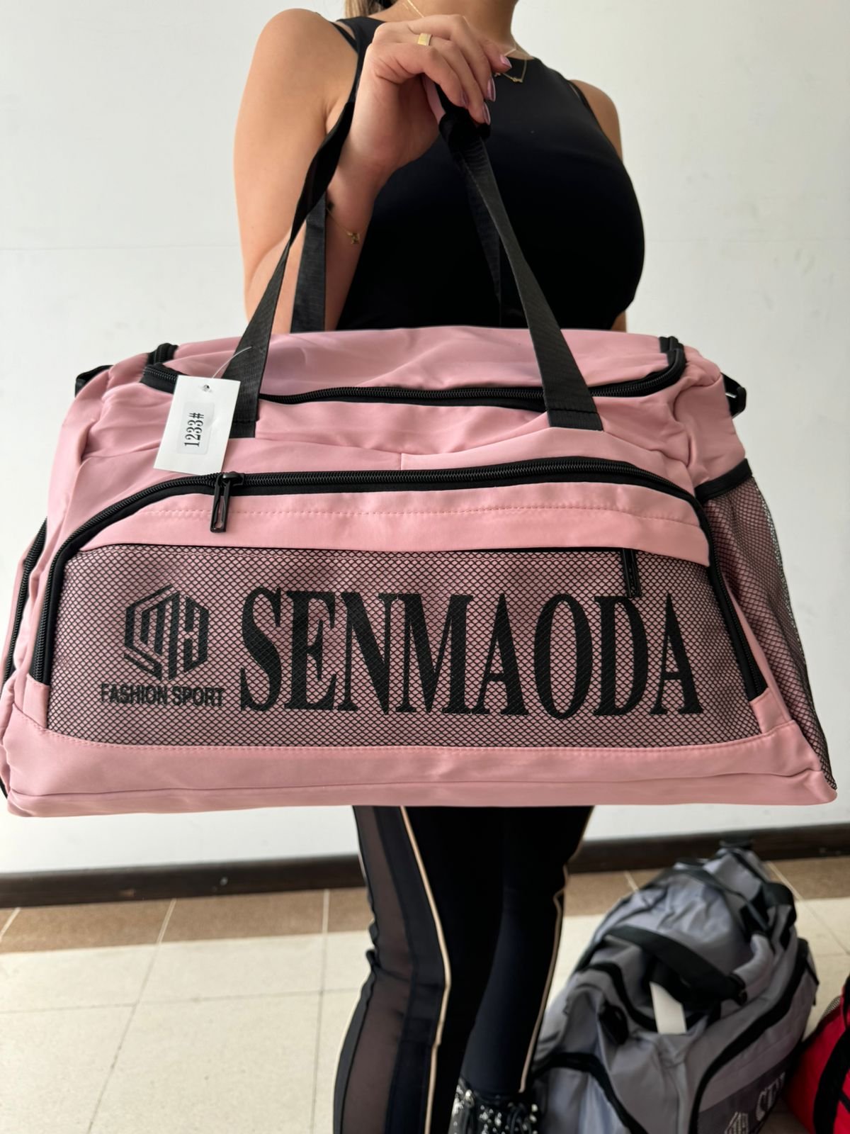 1723743717WhatsApp Image 2024-08-15 at 12.05.18 PM Maleta De Gimnasio Deportivo Multifunció - Image 1